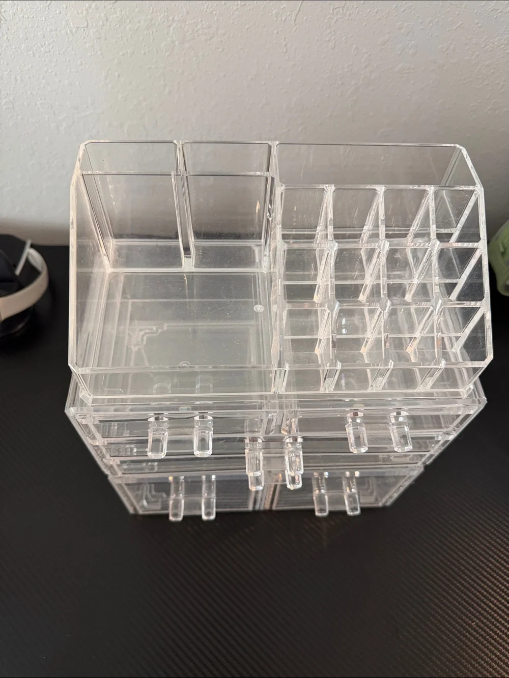 Amazon Essentials Clear Acrylic Makeup Organizer with Tiered Compartments